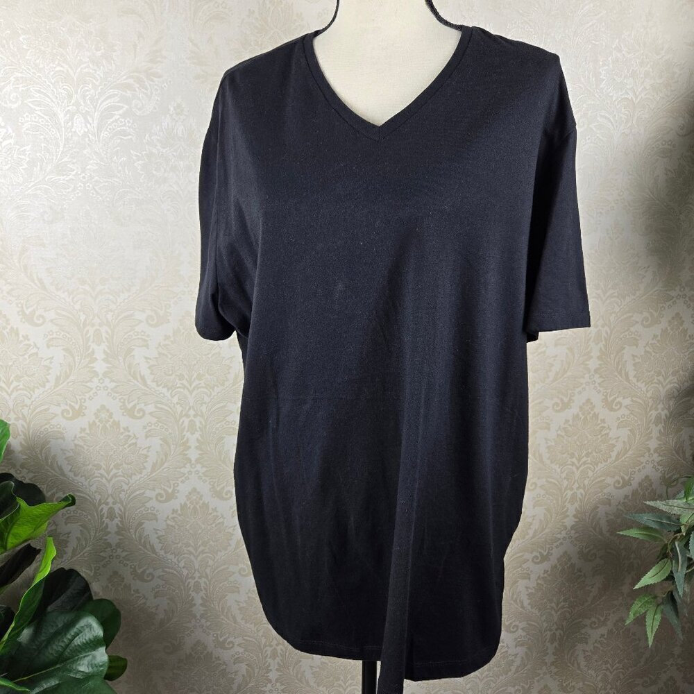 Goodfellow & Co Size XXL Lyndale Tee Shirt Black Vneck Short Sleeve Straight Hem